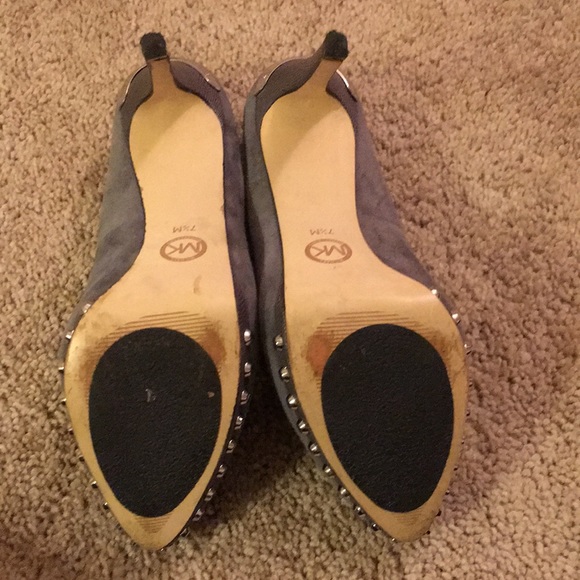 Michael Kors gray suede heels - Picture 7 of 8